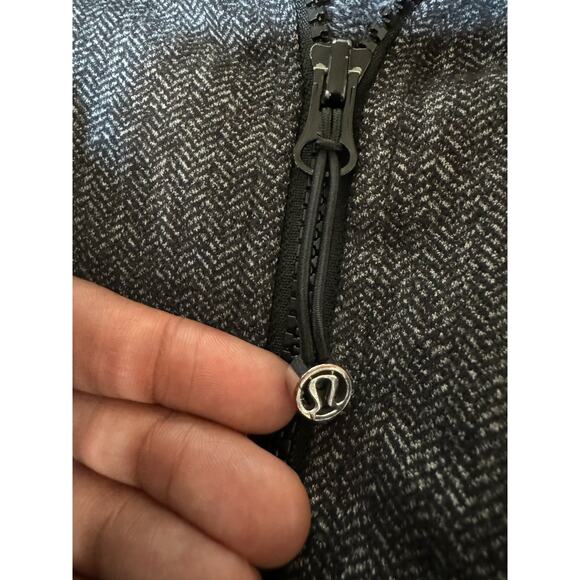 Lululemon Daily Practice Jacket Heathered Herringbone Heathered Black Women’s 4 - Picture 3 of 7